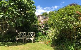 Luxury One Bed Garden Flat-Private Parking