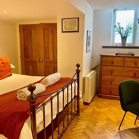 Luxury One Bed Garden Flat-Private Parking Apartment Bath Exterior photo